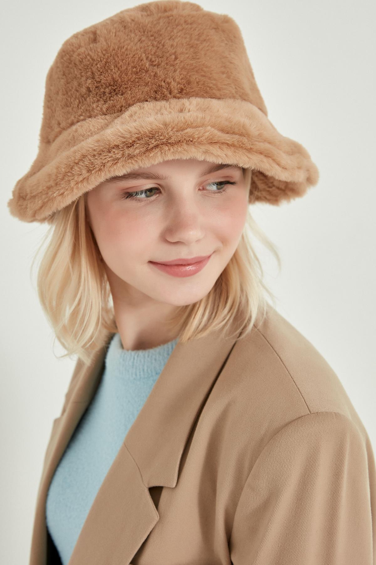 Καπέλο "Faux Fur Cozy"