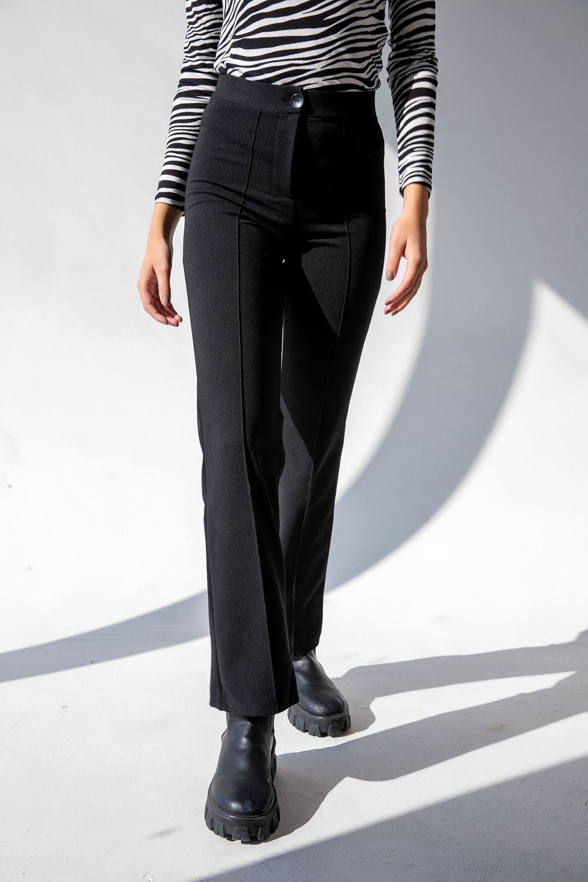 Μοντέρνο Ψηλόμεσο Παντελόνι "Elegant Fit"